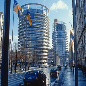 将来买什么电脑好呢